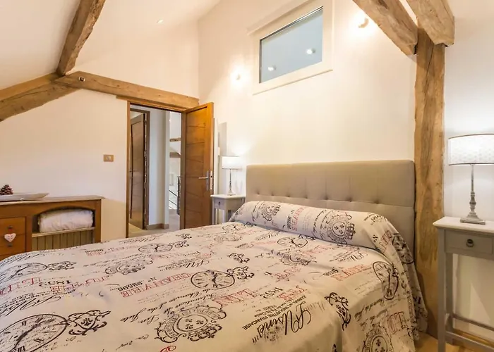 Holiday home Gite Gites De France - Le Manege Mirville